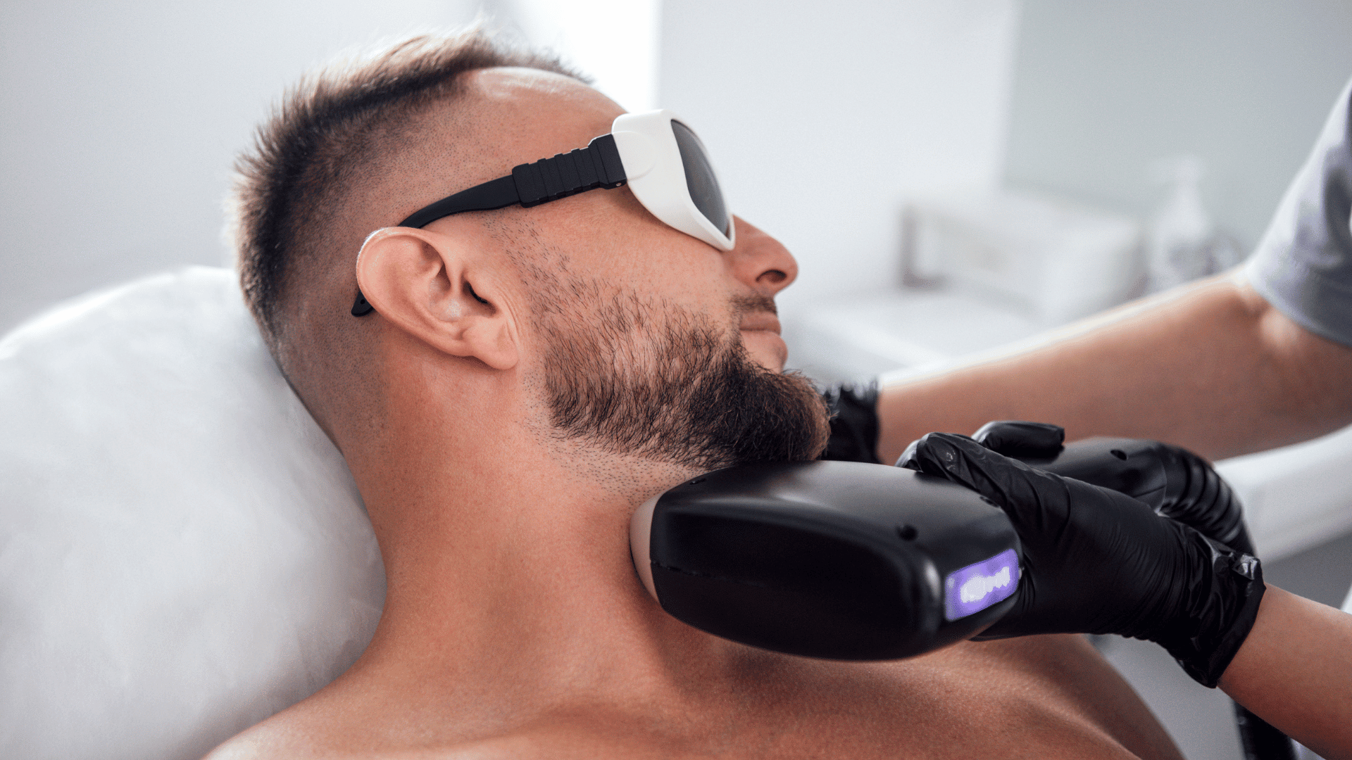 Depilación láser facial en Torremolinos · Centro Ubud