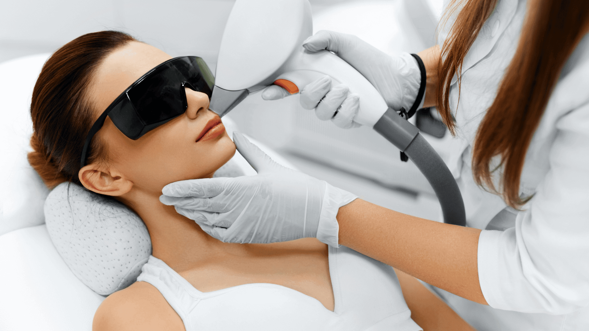 Depilación láser labio superior en Torremolinos · Centro Ubud